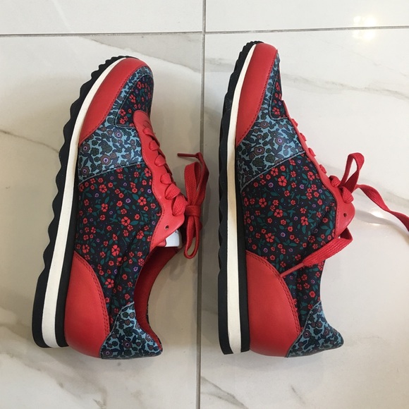 Coach C121 Bright Red Flowery Sneakers (Brand New) - Picture 4 of 7
